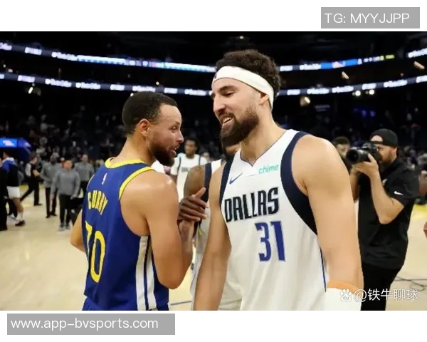 勇士交易中试图向独行侠榨取利益克莱对此表示不满