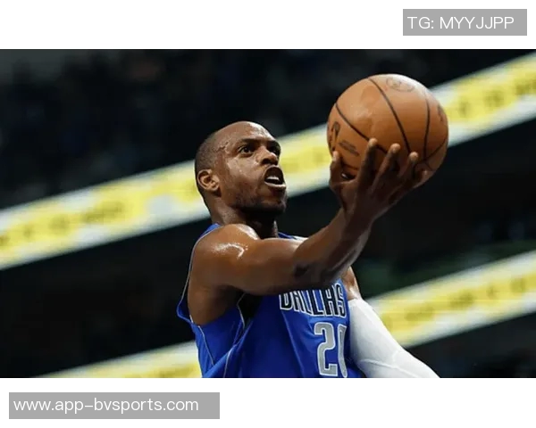 米德尔顿留队保留鸟权为休赛期交易创造机会侠队也在考虑续约方案